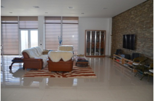 Продам срочно большой уютный дом 500 кв.м. с видом на море - Дома в Керчи