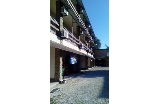 Действующая 3-этажная гостиница в курортном п Береговое - Дома в Феодосии