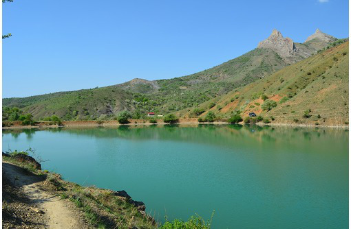 Продам участок между двух озер - Участки в Бахчисарае