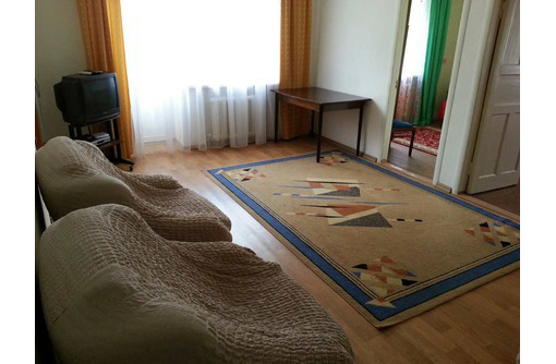 Продам 3-комнатную квартиру на ул.Троллейбусной - Квартиры в Симферополе