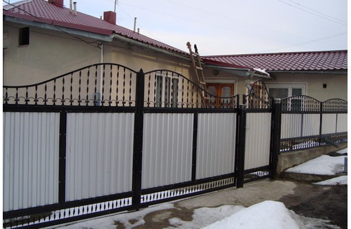 Заборы   из профнастила - Заборы, ворота в Севастополе