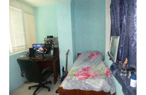 Продам 3-комнатную квартиру в городе Бахчисарае - Квартиры в Бахчисарае