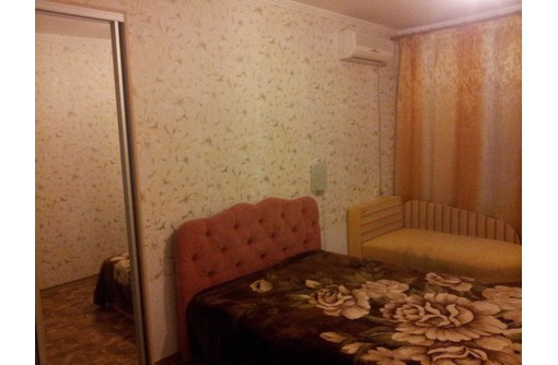 Сдается 2-комнатная, улица Корчагина - Аренда квартир в Севастополе