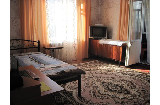 Сдам посуточно однокомнатную квартиру 15 мин.до моря шагом - Аренда квартир в Севастополе