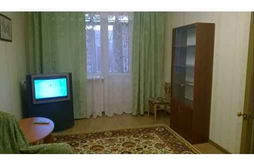 Сдается 2-комнатная, улица Павла Дыбенко, 20000 - Аренда квартир в Севастополе
