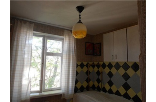 Сдается 2-комнатная пустая, улица Репина, 20000 рублей торг - Аренда квартир в Севастополе