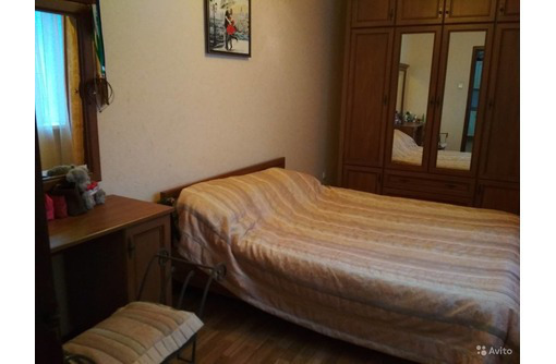 Сдается 3-комнатная, улица Павла Корчагина, 25000 рублей - Аренда квартир в Севастополе