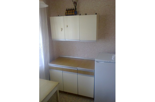 продается  2-комнатная квартира на ул.Кесаева 4 - Квартиры в Севастополе