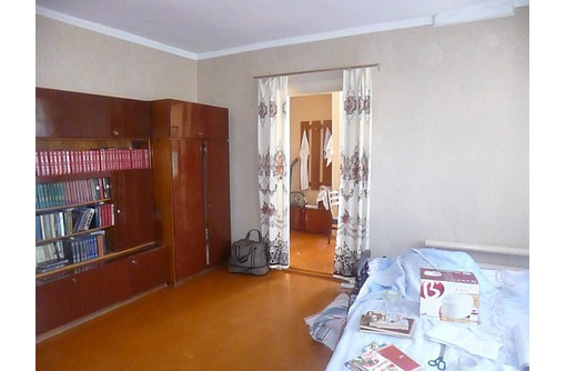 Продам 2-комнатную квартиру на земле  в культурно исторической части города Бахчисарая - Квартиры в Бахчисарае