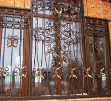 Решетки на окна, калитки, ворота, заборы, двери, навесы, перила, ковка - Металлические конструкции в Керчи