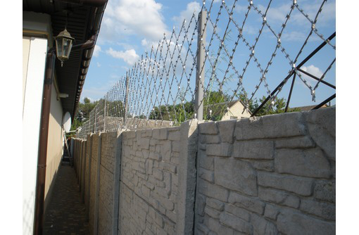 Колючее заграждение Варан - защита  и декор - Заборы, ворота в Севастополе