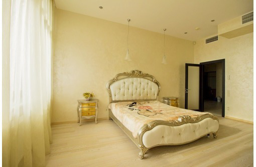 Продажа апартаментов с тремя спальнями в жилом комплексе «Дача доктора Штейнгольца - Квартиры в Алуште