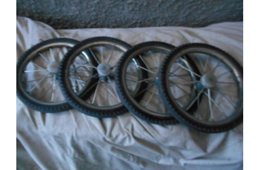 Продам четыре колеса на спицах  диаметре где-то 20 см - Коляски, автокресла в Севастополе