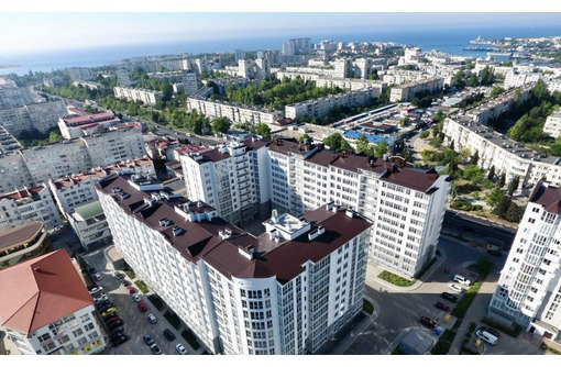 Большая квартира в новом сданном доме, ост.Юмашева - Квартиры в Севастополе