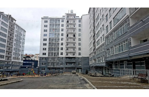 Большая квартира в новом сданном доме, ост.Юмашева - Квартиры в Севастополе