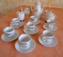 Продам симпатичные чашечки и два чайничка и всякое другое - Посуда в Севастополе