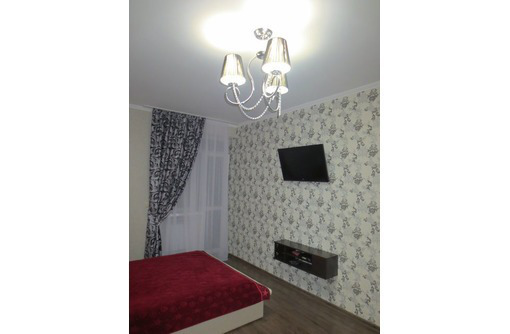 Сдается посуточно 2-комнатная, улица Парковая, 2000 рублей - Аренда квартир в Севастополе