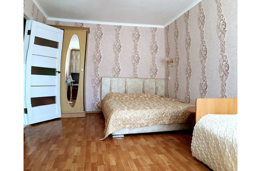 Сдается посуточно 1-комнатная, улица Ерошенко, 1200 рублей - Аренда квартир в Севастополе