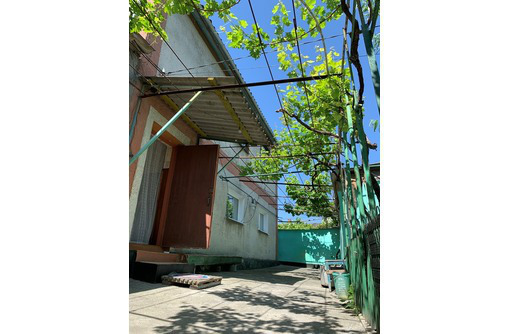 Продам двухэтажный дом в культурно-исторической части города Бахчисарая - Дома в Бахчисарае