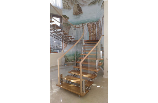 Изготовление лестниц в Ялте – столярная мастерская. Высокое качество, сжатые сроки, доступные цены! - Лестницы в Ялте