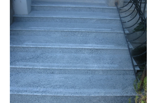 Изготовление лестниц любой сложности из мрамора, гранита, травертина. - Лестницы в Симферополе