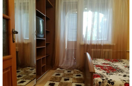 Сдается 2-комнатная, улица Хрусталева, 30000 рублей - Аренда квартир в Севастополе