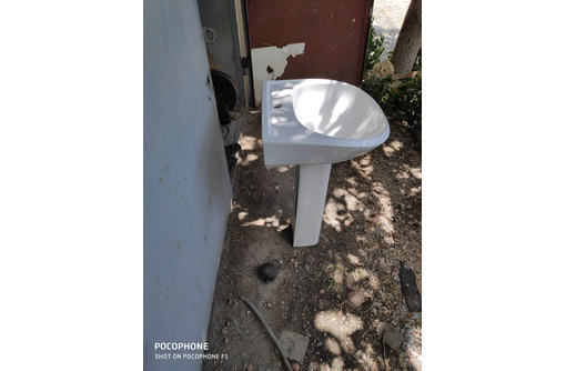 Раковина colombo с пьедесталом - Сантехника, канализация, водопровод в Севастополе