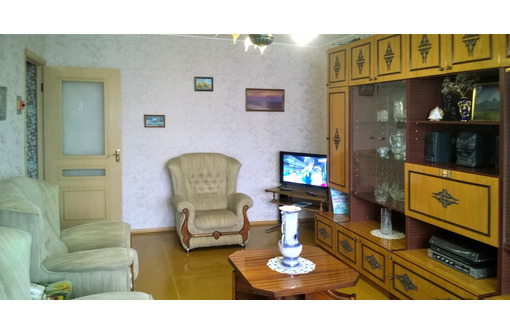 Продается 3-комнатная квартира Феодосия в пгт.Приморский, ул. Гагарина, 18. - Квартиры в Феодосии