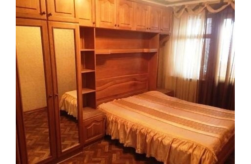 Сдается 2-комнатная, улица Генерала Лебедя, 25000 рублей - Аренда квартир в Севастополе