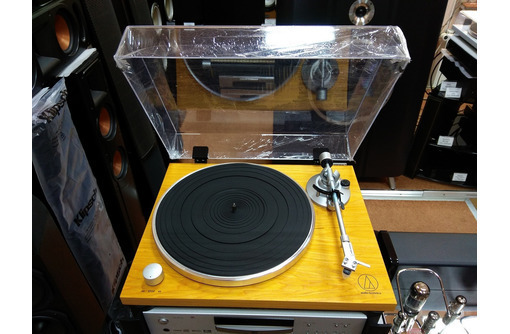 Продам новый проигрыватель виниловых дисков Audio-Technica AT-LPW30. - Прочая аудиотехника в Симферополе