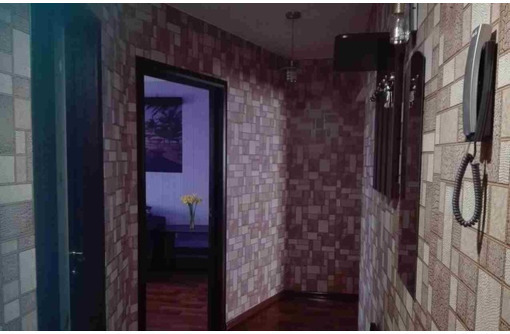 Продам 2-комнатную квартиру (ул. Ерошенко 2) - Квартиры в Севастополе