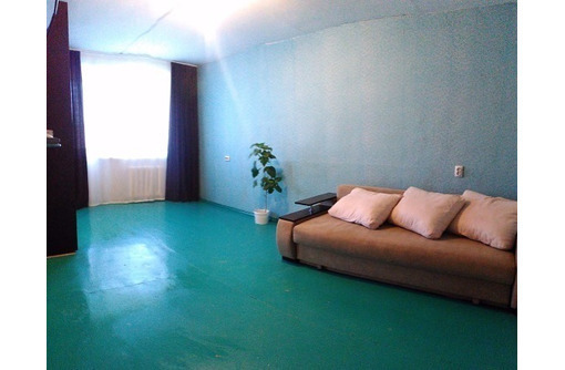 Продам двухкомнатную квартиру на Коломийца 9 - Квартиры в Севастополе