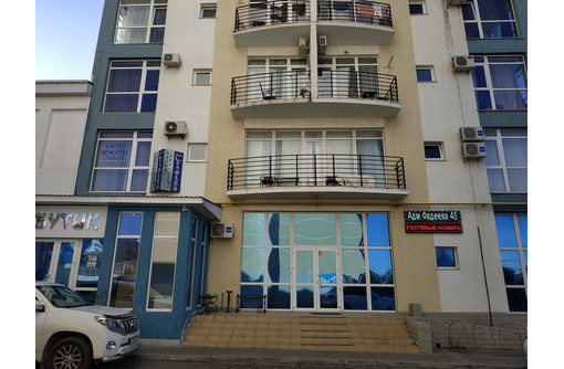 Посуточно и почасово   апартаменты на Фадеева 48 в самом Парке Победы в Парк-Отеле - Аренда квартир в Севастополе