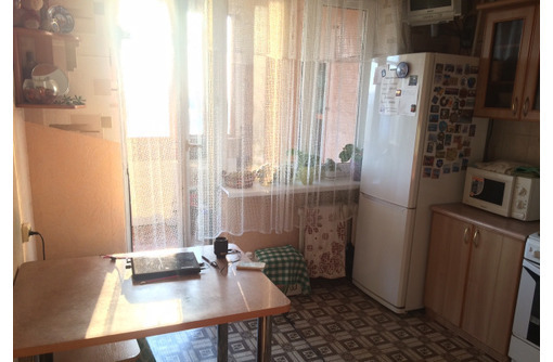 Продам трёхкомнатную квартиру - Победы 21 - Квартиры в Севастополе