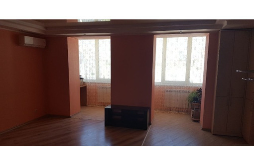 Продам 3-комнатную квартиру - Вакуленчука 26 - Квартиры в Севастополе