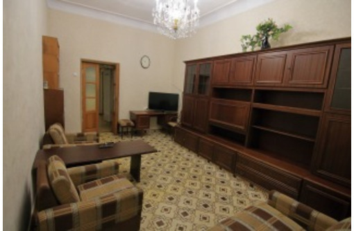 Сдается 2-комнатная, улица Ленина, 30000 рублей - Аренда квартир в Севастополе