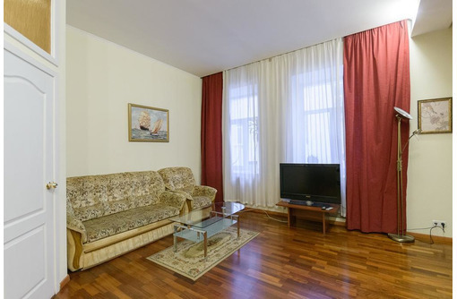 Сдам 3- комнатную квартиру в центре города - Аренда квартир в Севастополе