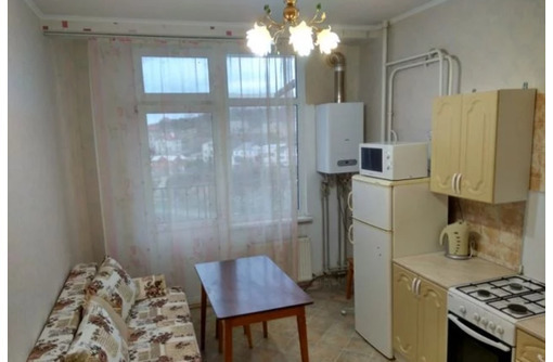 Сдается 1-комнатная, улица Степаняна, 20000 рублей - Аренда квартир в Севастополе