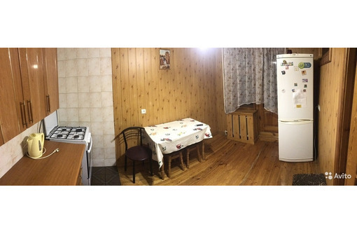 Продам отличную квартиру улучшенного чешского проекта в тихом центе города - Квартиры в Севастополе