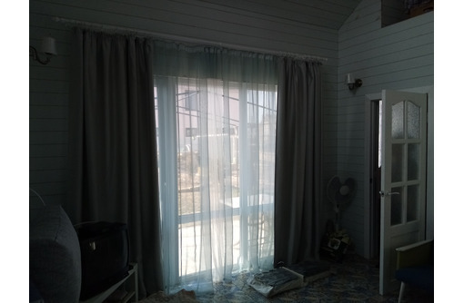 Продам домик в пригороде Евпатории Заозерном с участком 4 сотки на первой линии к морю - Дома в Евпатории