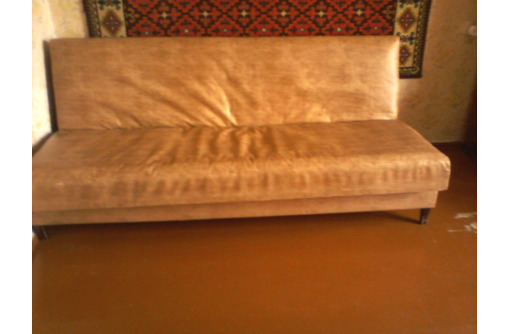 Продам диван б/у на пружинах за семьсот - Мебель для спальни в Симферополе