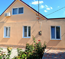 Продаётся 2 дома и земельный участок в городе Феодосия - Дома в Феодосии