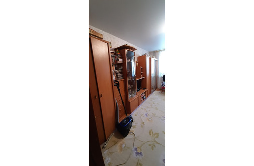 Продам благоустроенную двухкомнатную квартиру в городе Феодосия. - Квартиры в Феодосии