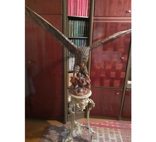 Продам  орла со съемными крыльями материал дерево (ручная работа) - Предметы интерьера в Крыму