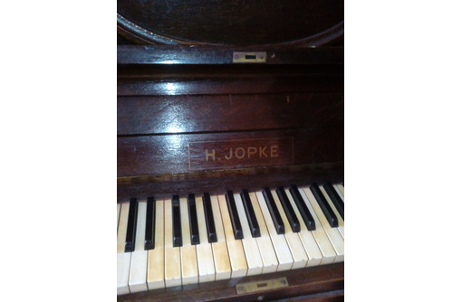 Продам старинное фортепьяно - Клавишные инструменты в Севастополе