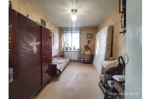 Продам 3- комнатную по улице Ростовская - Квартиры в Симферополе