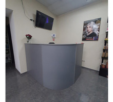 Продам ресепшн - стойку администратора - Мебель для офиса в Севастополе