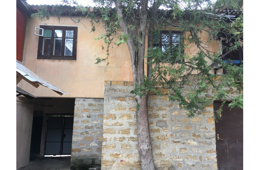 Продам 2-комнатную квартиру в городе Бахчисарае (историческая часть города) общей площадью 46 м2 - Квартиры в Бахчисарае