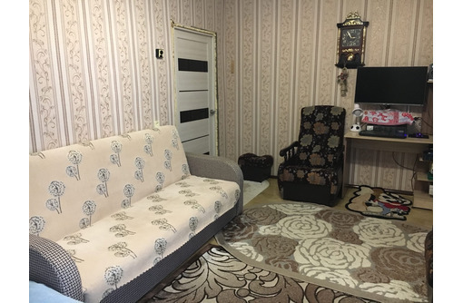 Продается просторная 1-комнатная квартира - Квартиры в Красногвардейском