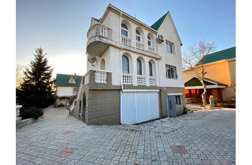 Сдаётся 3-ёх эт дом в Гагаринском районе 75 тыс - Аренда домов в Севастополе